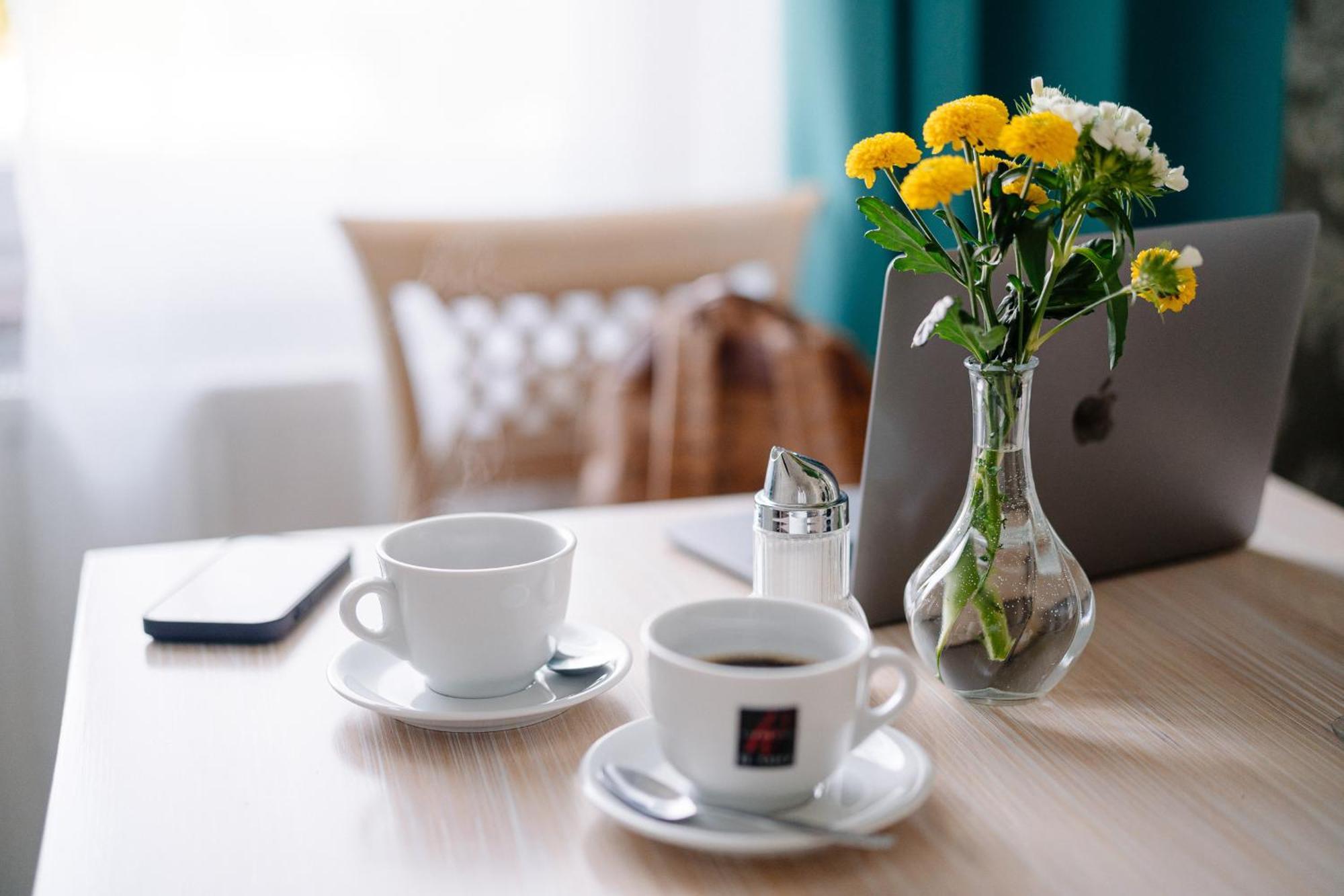 Gaestehaus Am Flughafen Duesseldorf Екстериор снимка